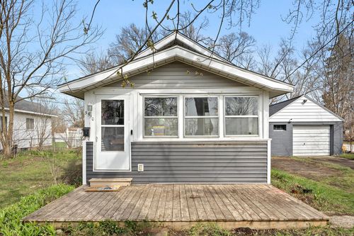 3510 Birchwood Ave, Wyoming, MI, 49548-2137 | Card Image