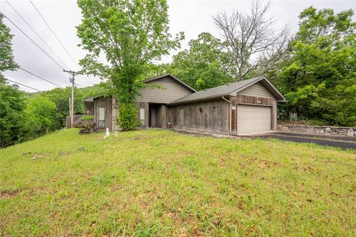 15 Aspen Rd, Galena, MO, 65656-4949 | Card Image