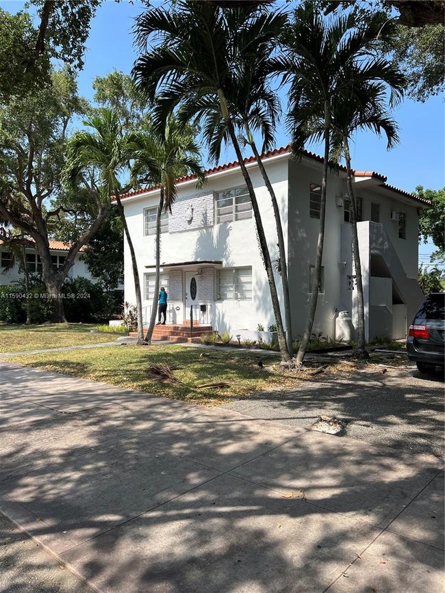3903 Ponce De Leon Blvd, Home with 0 bedrooms, 0 bathrooms and null parking in Coral Gables FL | Image 4