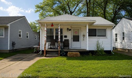 11319 Sherman Ave, Warren, MI, 48089-3036 | Card Image