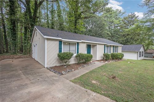 59 Burnham Cir, Jonesboro, GA, 30238-4601 | Card Image