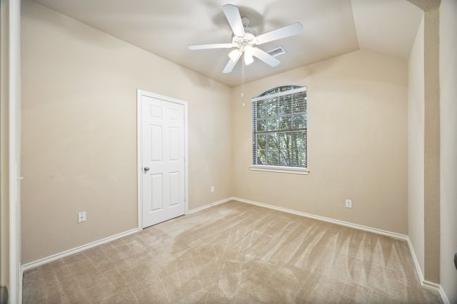 Upstairs bedroom 2 | Image 21