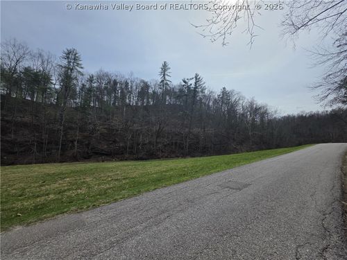 0 N Poplar Fork Rd, Hurricane, WV, 25526 | Card Image