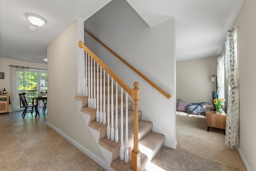 112 Robieson Dr, Bristol, NH, 03222-5000 | Card Image
