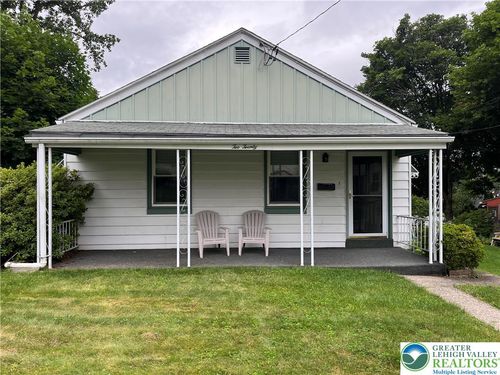 220 S 13th St, Emmaus, PA, 18049-3408 | Card Image