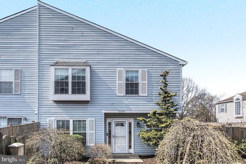 6105 Hoskins Hollow Cir, CENTREVILLE, VA, 20121 | Card Image