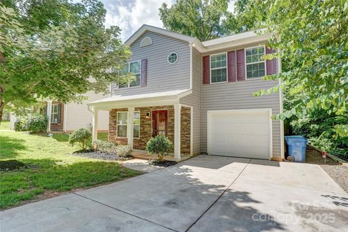 5319 Swearngan Rd, Charlotte, NC, 28216-4888 | Card Image