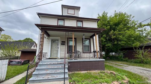 194 Genessee St, River Rouge, MI, 48218-1688 | Card Image