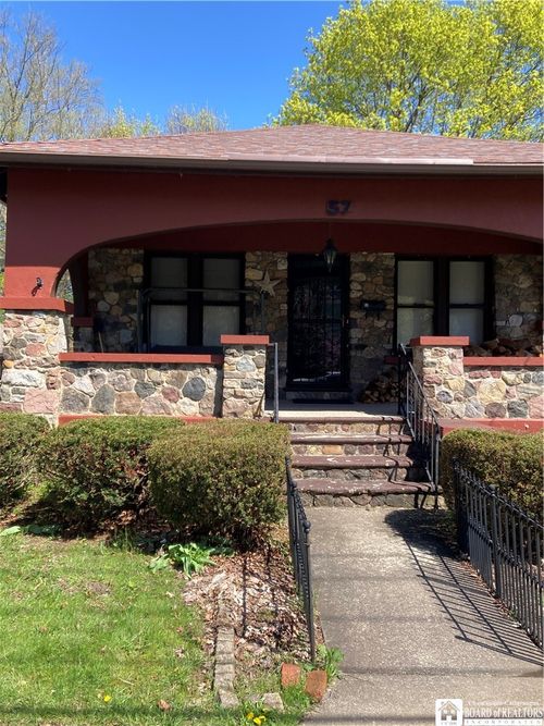 57 Maple Ave, Fredonia, NY, 14063-1001 | Card Image