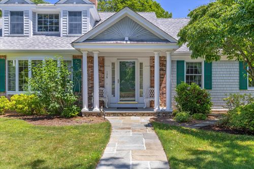 175 Hickory Hill Cir, Osterville, MA, 02655-1322 | Card Image