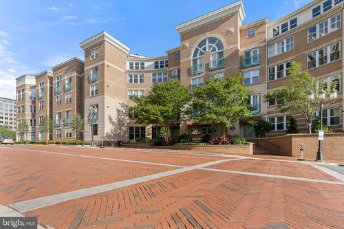 t37-12001 Market St, RESTON, VA, 20190-6209 | Card Image