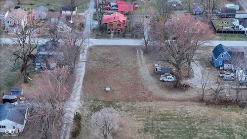 330 E 206th St, Sheridan, IN, 46069-9718 | Card Image