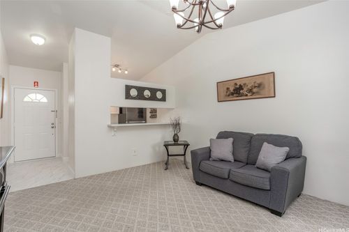 apt-b202-94-510 Lumiaina St, Waipahu, HI, 96797-5200 | Card Image