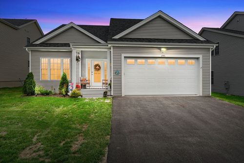 c-179 Crownshield Ave, Uxbridge, MA, 01569-2501 | Card Image