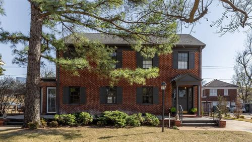 616 Ne 15th St, Oklahoma City, OK, 73104-4625 | Card Image