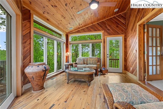 349 Belmont, House other with 4 bedrooms, 4 bathrooms and null parking in Boone NC | Image 9