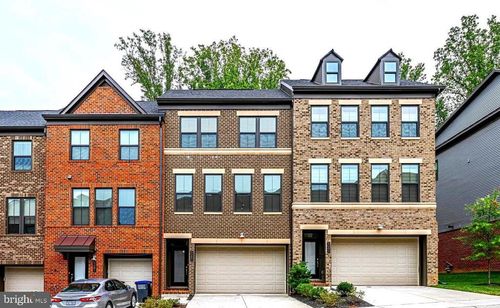 9283 Wood Violet Ct, FAIRFAX, VA, 22031-1854 | Card Image