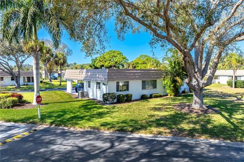 87-5440 Riverbluff Cir, SARASOTA, FL, 34231-5026 | Card Image