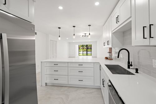15c-9293 Vista Del Lago, Boca Raton, FL, 33428-3159 | Card Image