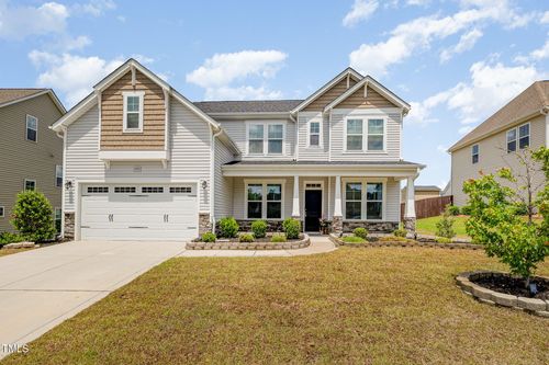 159 Gladstone St, Raeford, NC, 28376-3262 | Card Image