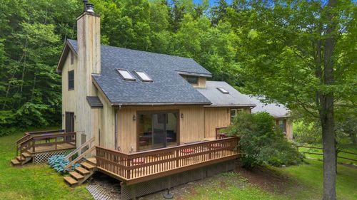 352 Edwins Pond Rd, Rochester, VT, 05767-9624 | Card Image