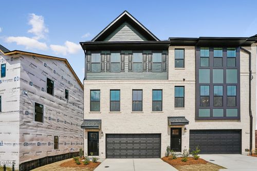 26-148 Fuquay Varina Pkwy, Fuquay Varina, NC, 27526 | Card Image