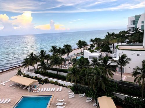 704-3505 S Ocean Dr, Hollywood, FL, 33019-2831 | Card Image