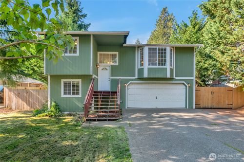 5329 S Vista Dr E, Bonney Lake, WA, 98391-8670 | Card Image