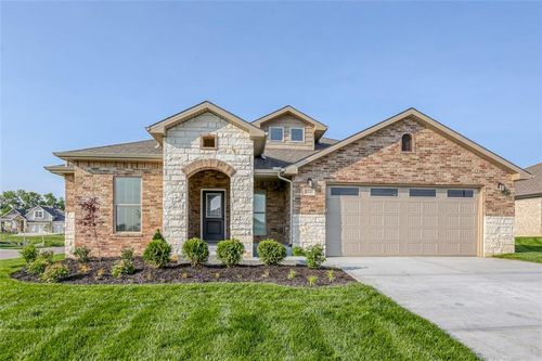 18989 W 170th Pl, Olathe, KS, 66062-2367 | Card Image
