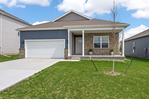 3381 Dreusicke Dr, Coralville, IA, 52241-3412 | Card Image