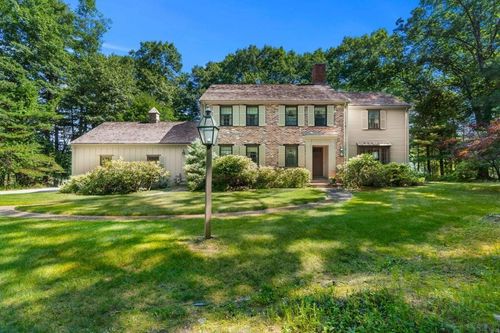 100 High Ridge Rd, Boxford, MA, 01921-2117 | Card Image