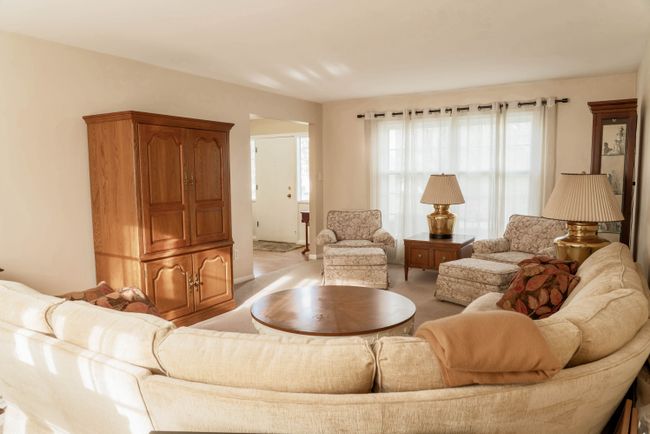 2166 Brenthaven Dr, House other with 4 bedrooms, 3 bathrooms and null parking in Bloomfield Hills MI | Image 5