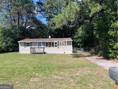 4043 Lafayette Dr, Macon, GA, 31204-6311 | Card Image