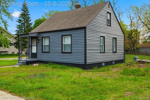 3060 Minerva St, Ferndale, MI, 48220-1016 | Card Image