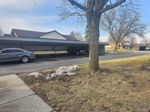 40705 Newport Dr, Plymouth, MI, 48170-4740 | Card Image