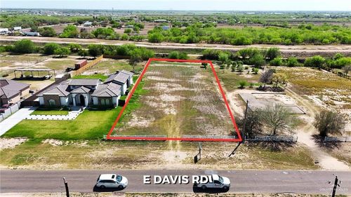 4112 E Davis Rd, Edinburg, TX, 78542-1378 | Card Image