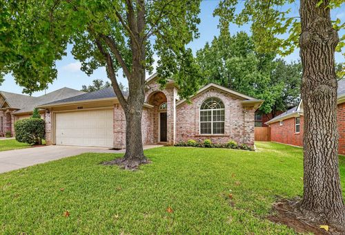 1868 Meyerwood Ln N, Flower Mound, TX, 75028-7309 | Card Image