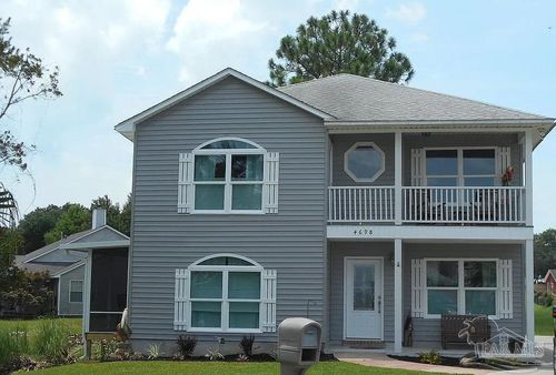 4698 Isles Dr, Pensacola, FL, 32507-8486 | Card Image