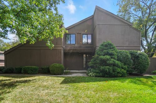 2113 Willowick Dr, Columbus, OH, 43229-1527 | Card Image