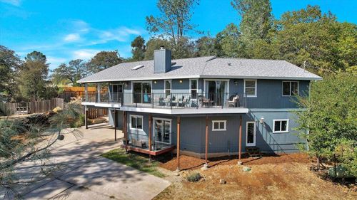 18744 Joseph Dr, Grass Valley, CA, 95949-7211 | Card Image