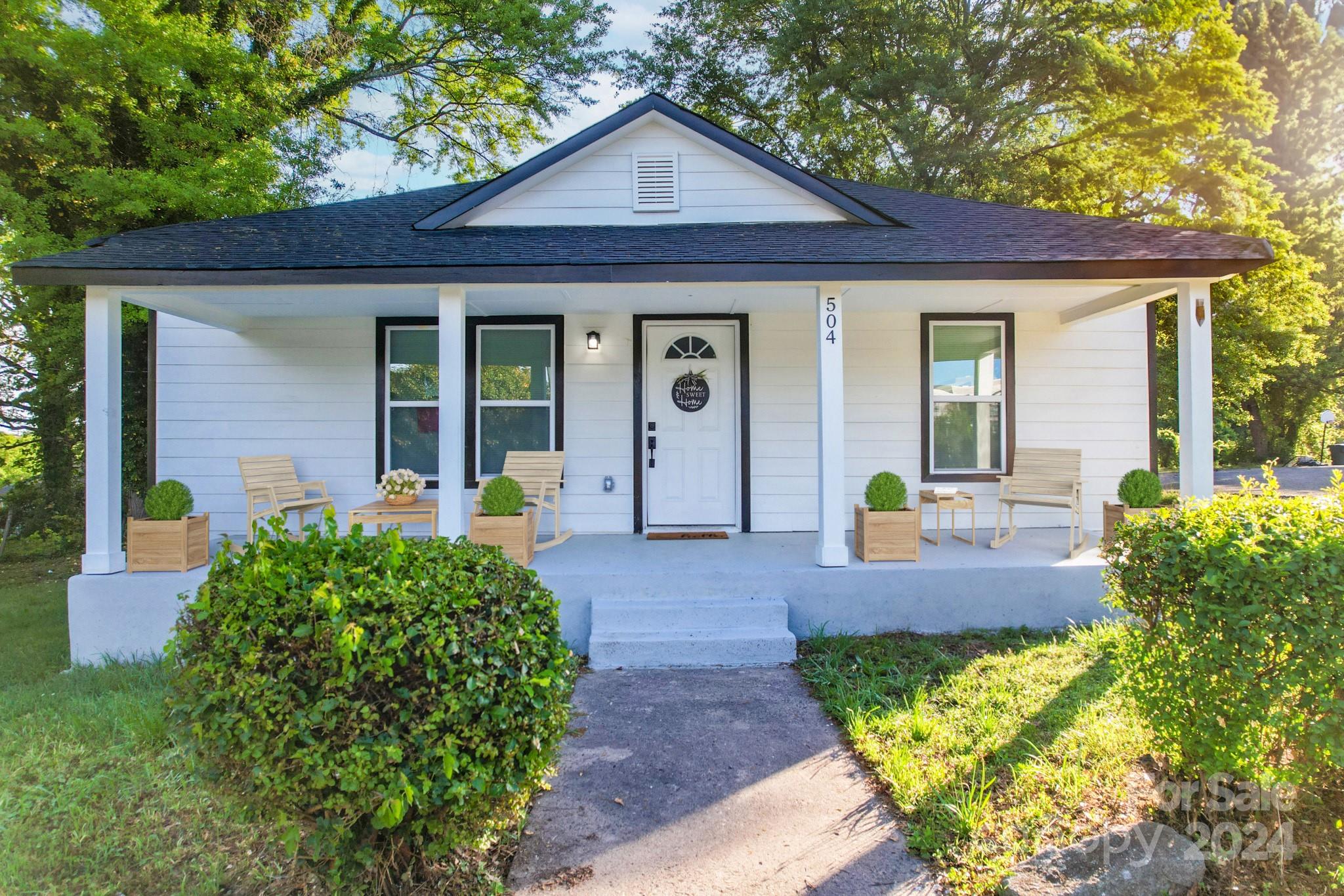 Oakland St, Gastonia, NC 28052