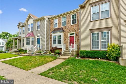 6940 Compton Ln, CENTREVILLE, VA, 20121-5007 | Card Image