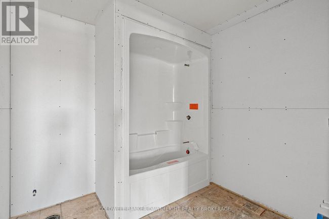 127 Victoria Ave E, House other with 3 bedrooms, 3 bathrooms and 6 parking in Huron ON | Image 27