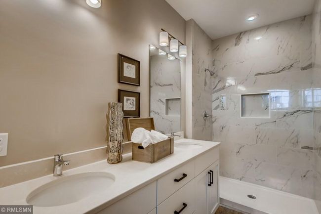 Photos are of similar property at Gateway Green Cottages. | Image 13