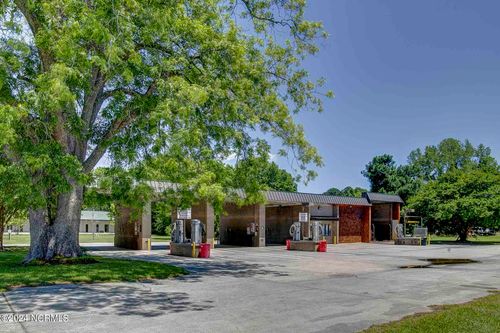 8109 Caratoke Hwy, Powells Point, NC, 27966-9623 | Card Image