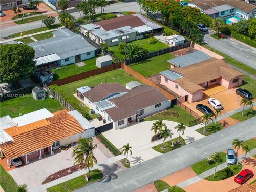 1315 W 79th St, Hialeah, FL, 33014-3447 | Card Image