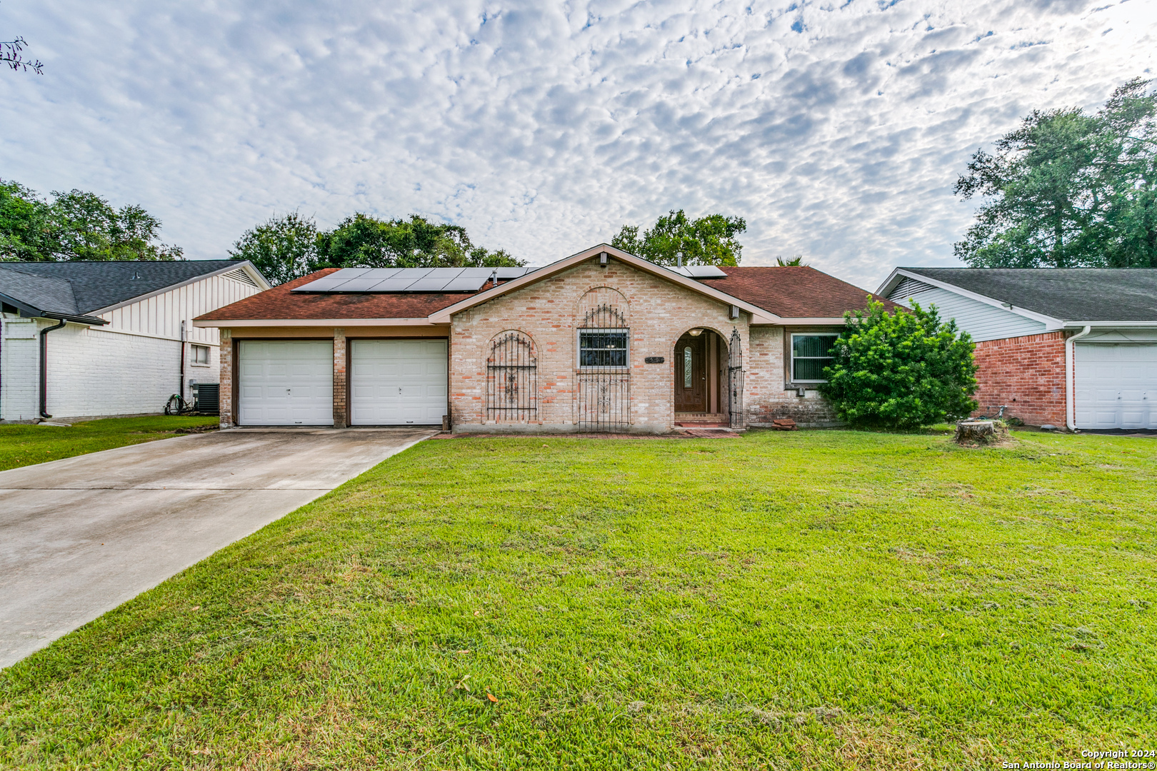 Blackhawk Blvd, Friendswood, TX 77546