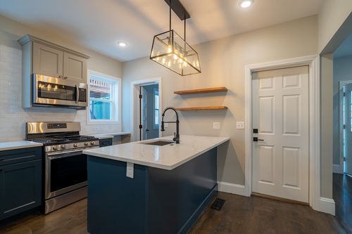 1-101 Draper St, Boston, MA, 02122-1774 | Card Image