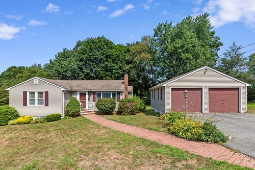 5 Gerry Rd, Lynnfield, MA, 01940-2014 | Card Image