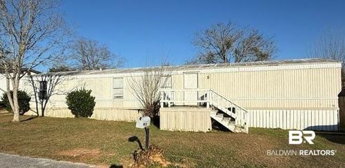 199 Robin Cir, Robertsdale, AL, 36567-2909 | Card Image